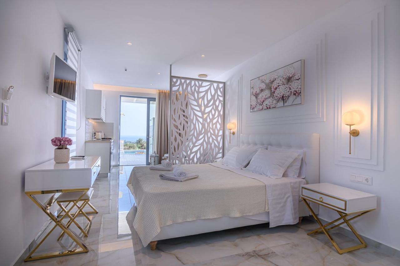 Dionisos Suites Lixouri Zewnętrze zdjęcie