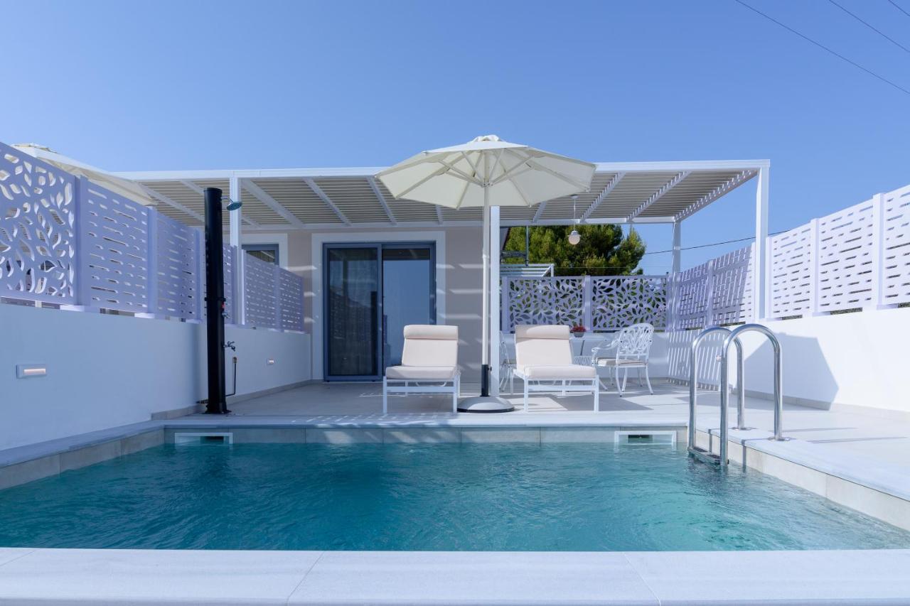 Dionisos Suites Lixouri Zewnętrze zdjęcie