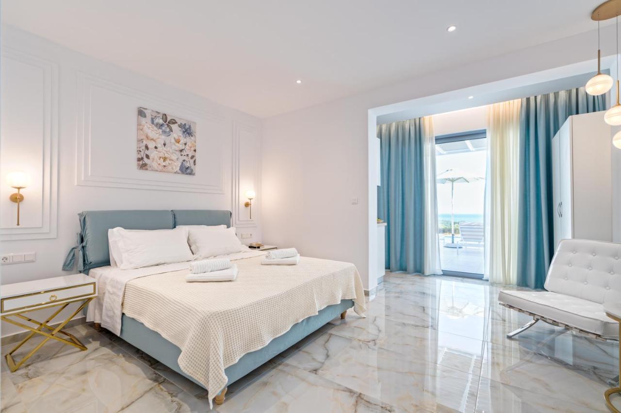 Dionisos Suites Lixouri Zewnętrze zdjęcie