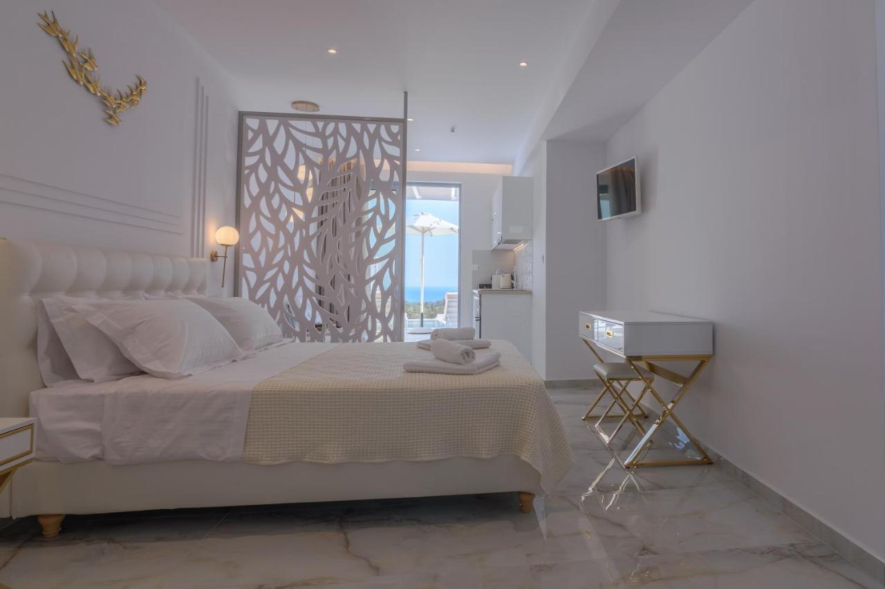 Dionisos Suites Lixouri Zewnętrze zdjęcie