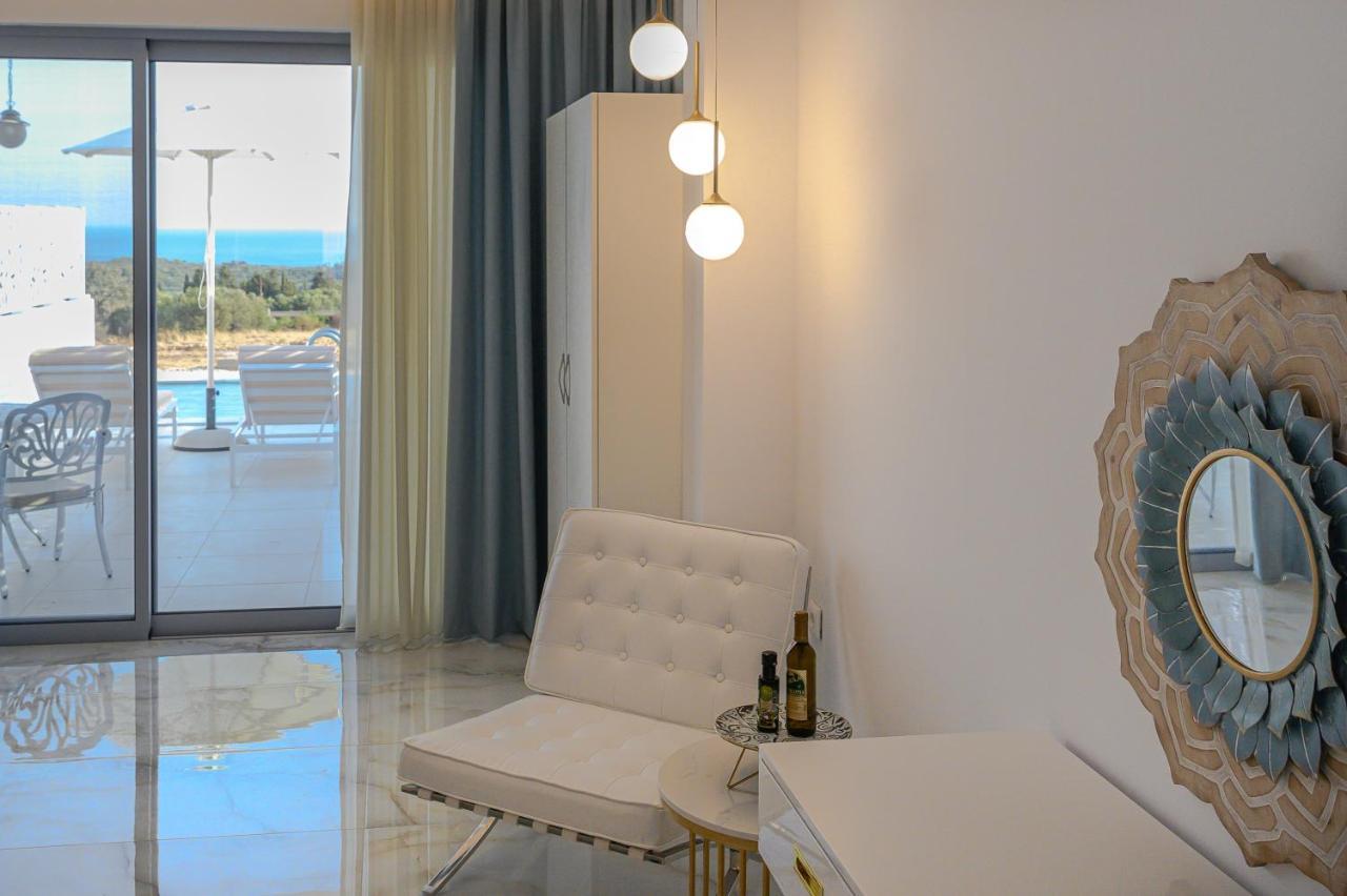 Dionisos Suites Lixouri Zewnętrze zdjęcie